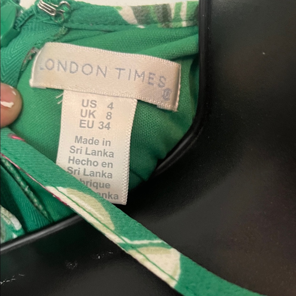 London Times Green Floral Jumpsuit - Picture 3 of 4